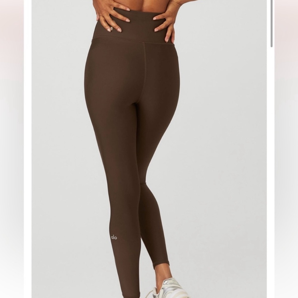 ALO excellent condition brown airlift 7/8 leggings, M